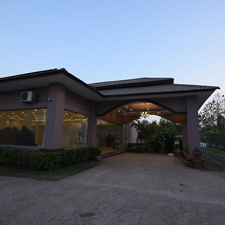 Hpa An Breeze Hotel Экстерьер фото